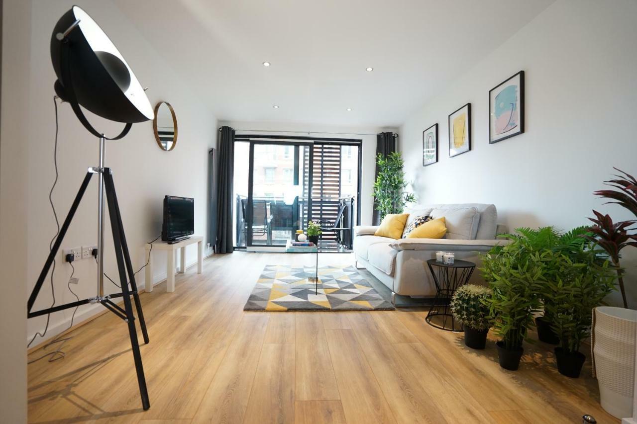 Perfectly Located Stunning Apartment Londres Extérieur photo