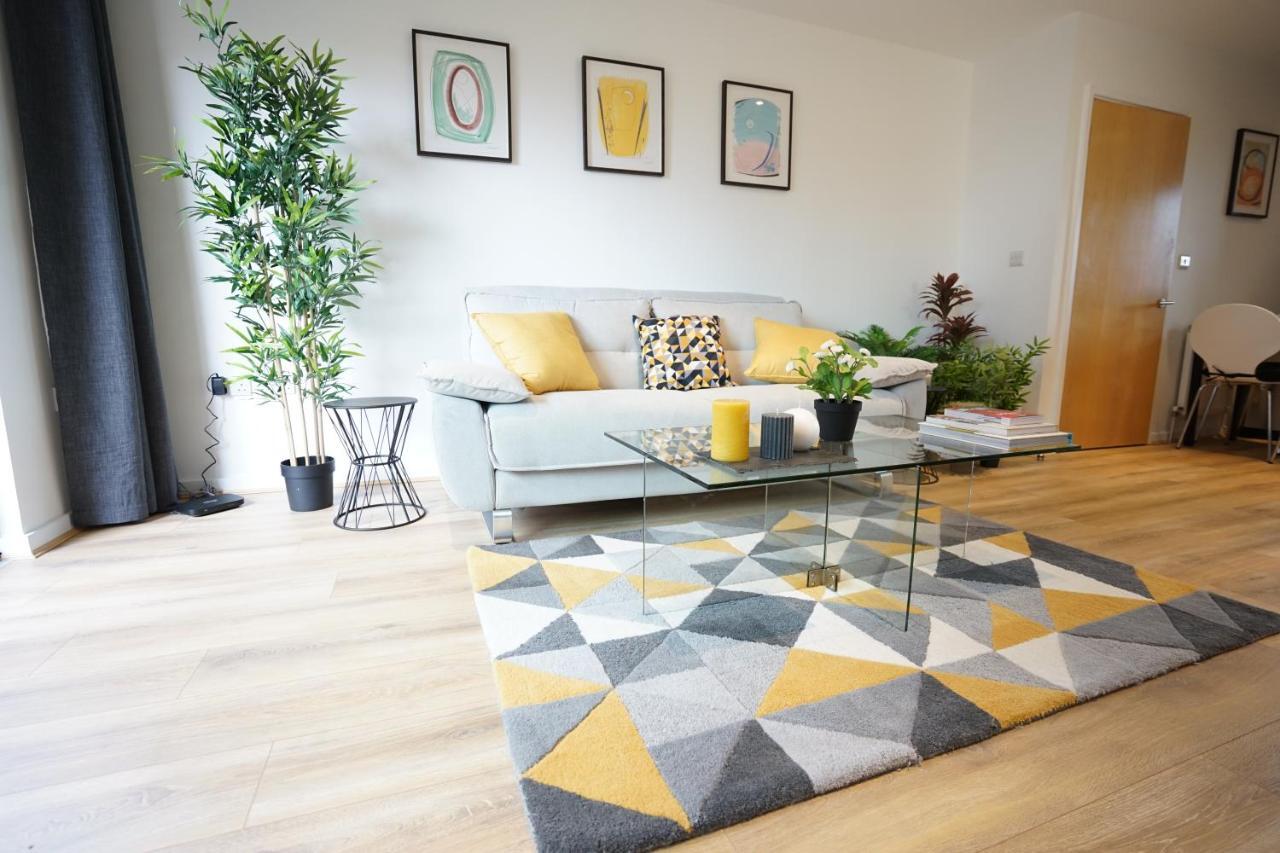 Perfectly Located Stunning Apartment Londres Extérieur photo